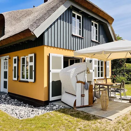 Holiday home Auszeit 14 Klein Stresow Ruegen By Ruyastay Putbus