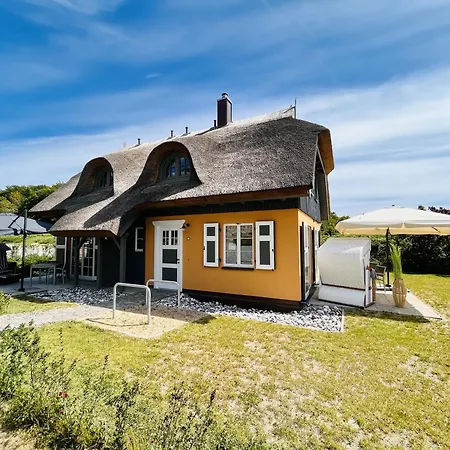 Auszeit 14 Klein Stresow Ruegen By Ruyastay Holiday home Putbus