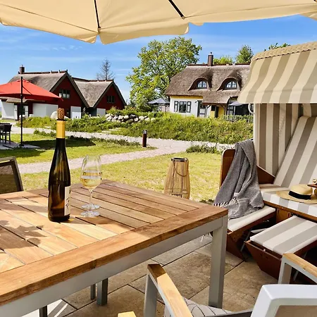 Auszeit 14 Klein Stresow Ruegen By Ruyastay